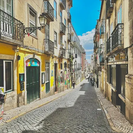 アパート Charming To Rent With Shared Facilities *